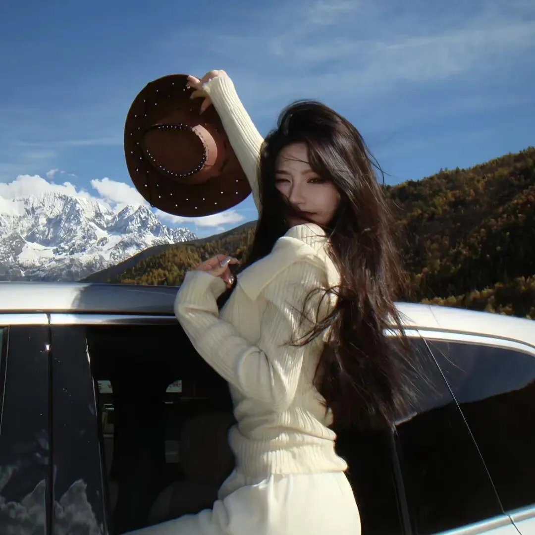 女服务员